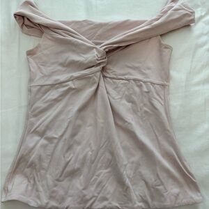 ARITZIA TANKTOP SO CUTE